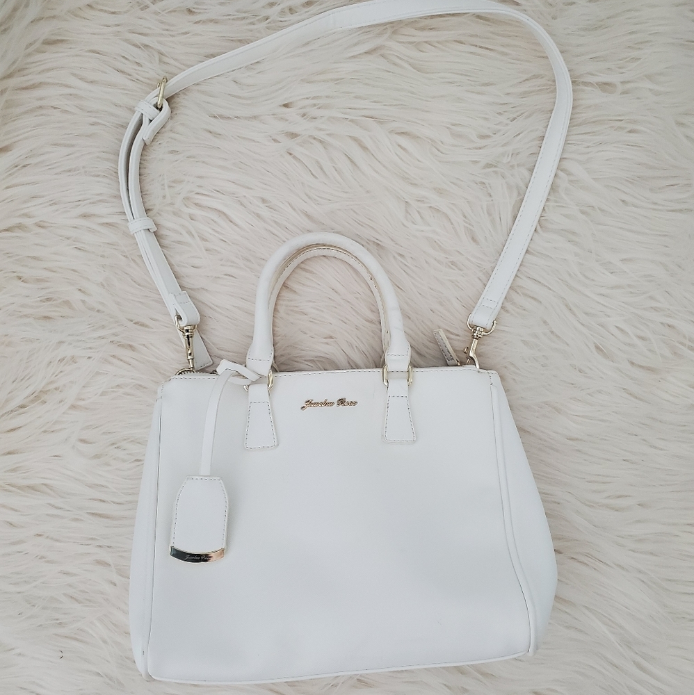 Jewelna Rose white handbag purse w/ shoulder strap